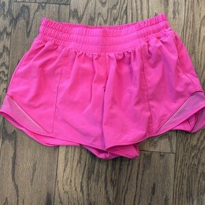 Women's Lululemon Shorts - Pink size 4
